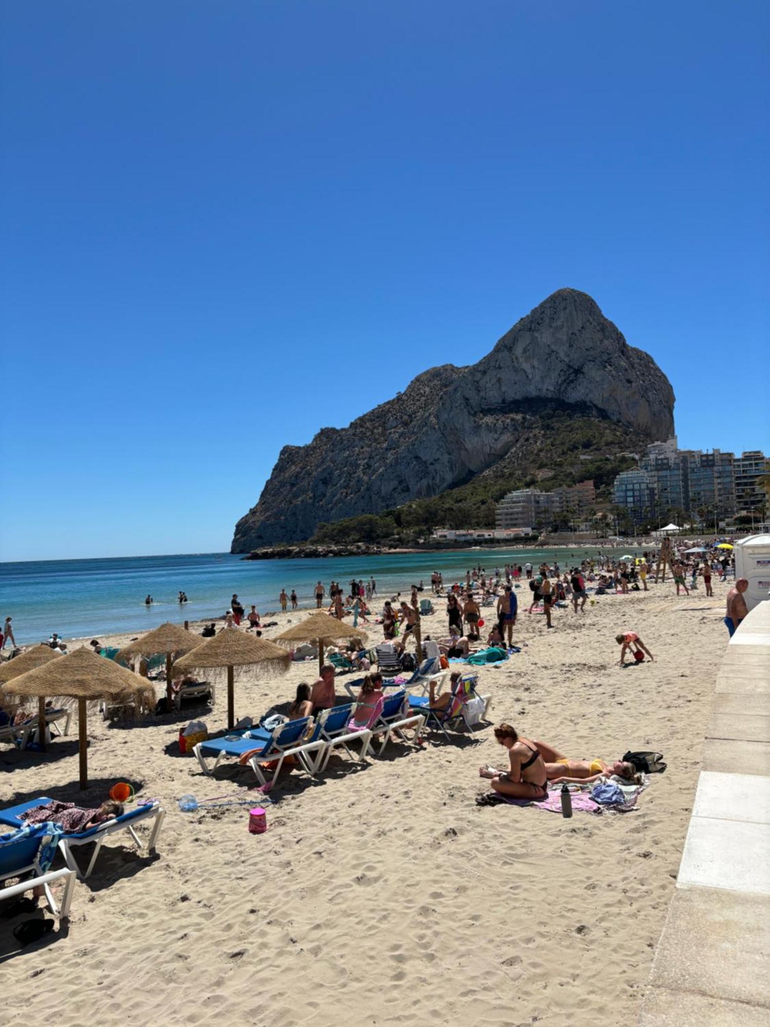 Nuevo Mexico Playa Vistas Al Mar 3 Habitaciones Piscina Y Garaje Calpe Exterior photo